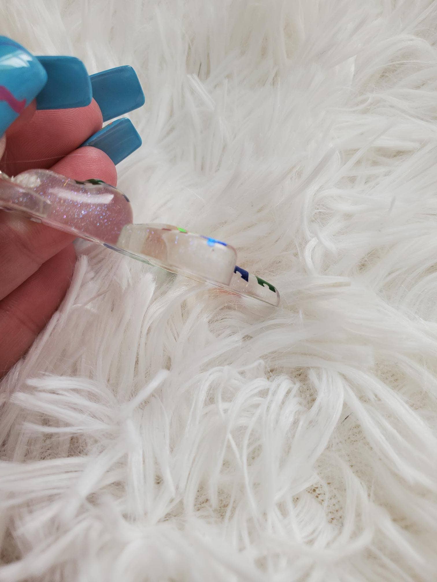 Tots And Tumblers Art – wholesale Keychain – Women's – Autism Awareness Resin Bear Keychain3