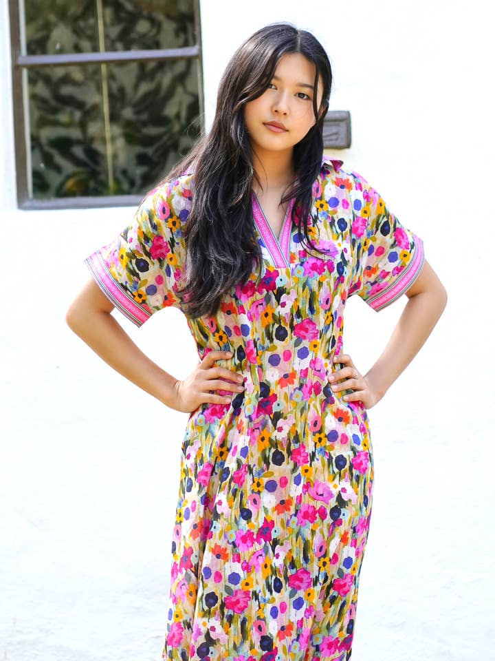 Rosa floral Vestido Floral Tallulah Rosa para venda a revendedores na Faire0