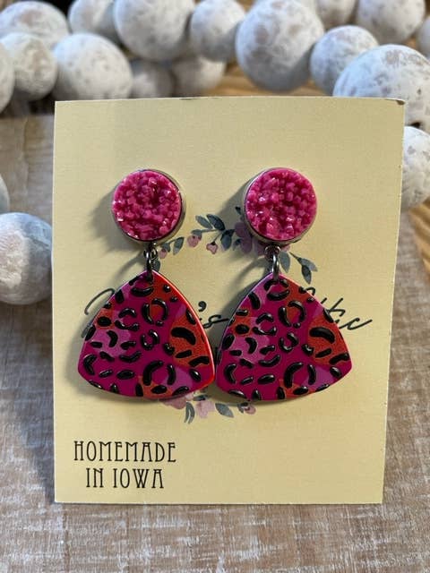 Acrylic Hot Pink Cheetah for wholesale by Nina’s Attic