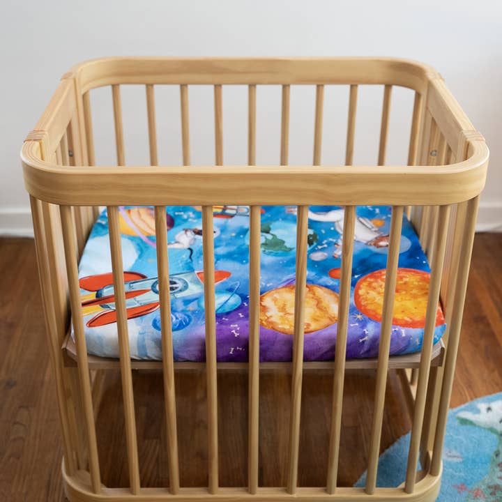 Moon Star Baby - Wholesale Cot/Crib Sheets - Nestig Mini Compatible: Barkside of the Moon