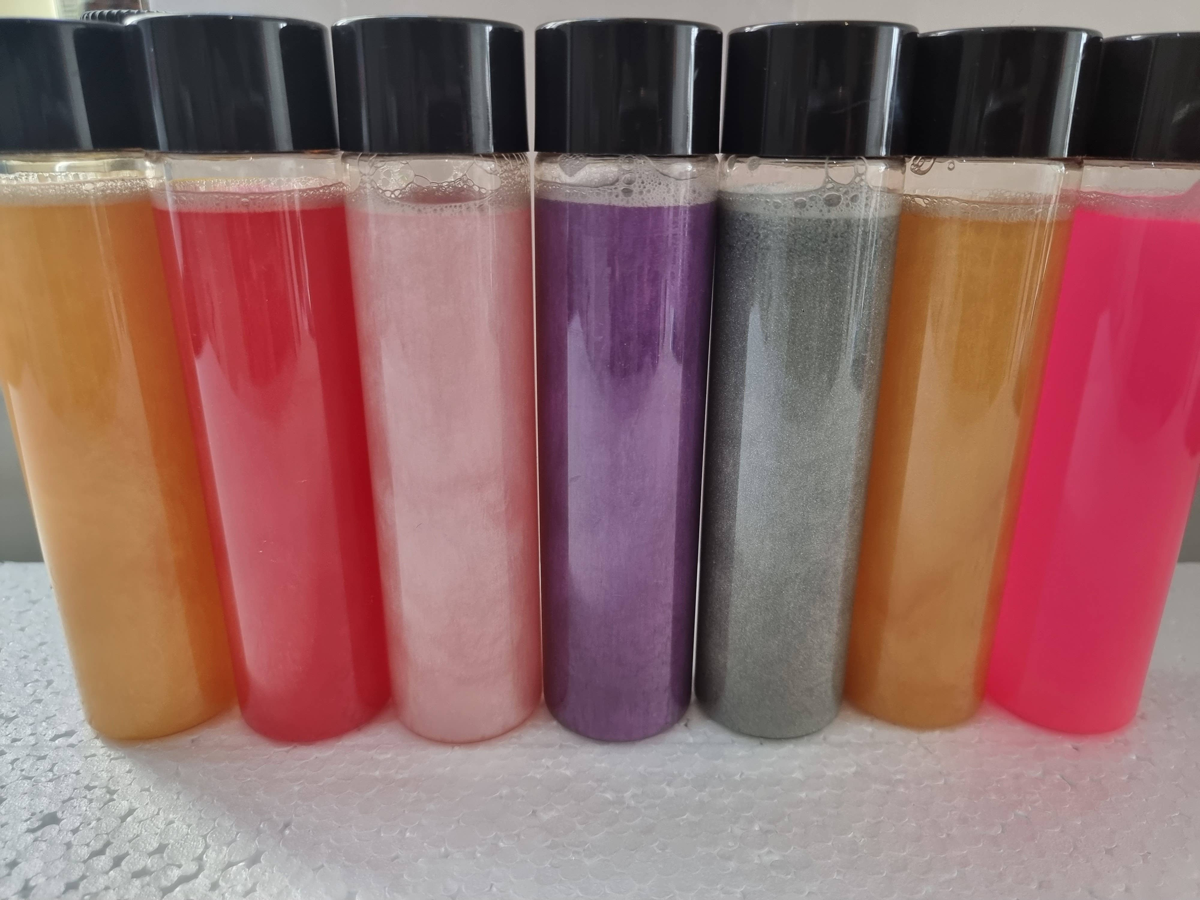 De Unique Fragrance – wholesale Bubble bath – Luxury BubbleBath Shimmering Gold8