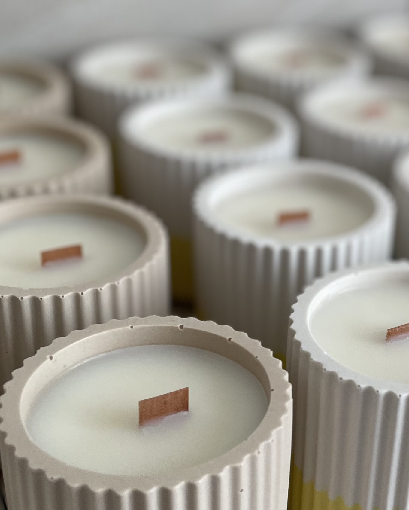 The Wax Leaf Candle Co - Wholesale Jar/Filled Candle - Luxury Chamomile Scented Soy Wax Candle / Scandi Inspired8