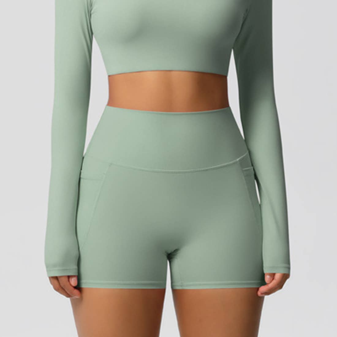 Sodalemon – Engroshandel Activewear-sæt – til kvinder – Kvinder Højtaljet Yogasæt: Langærmet Top + Shorts med Lommer22