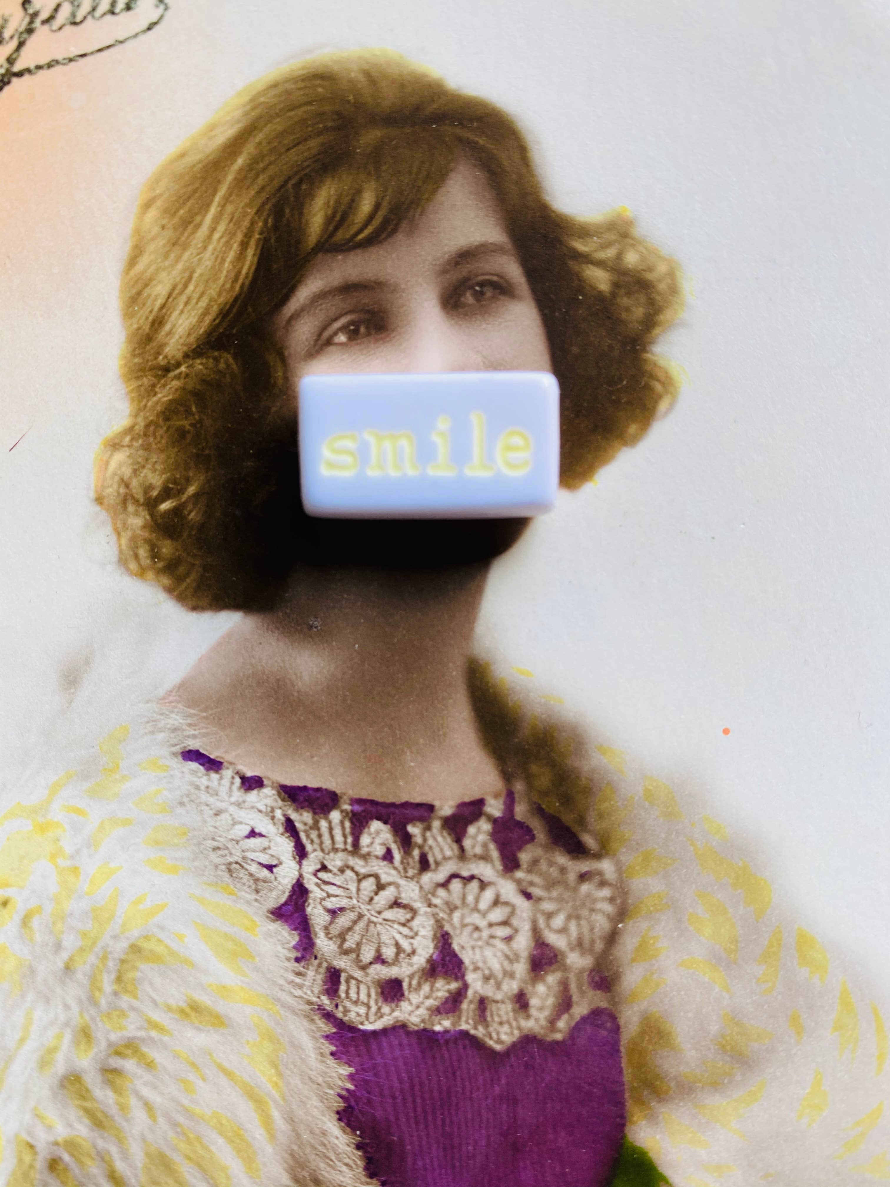 Tezeè - Venta al por mayor Broches - Alfiler con palabra y brillantes "WORD"18