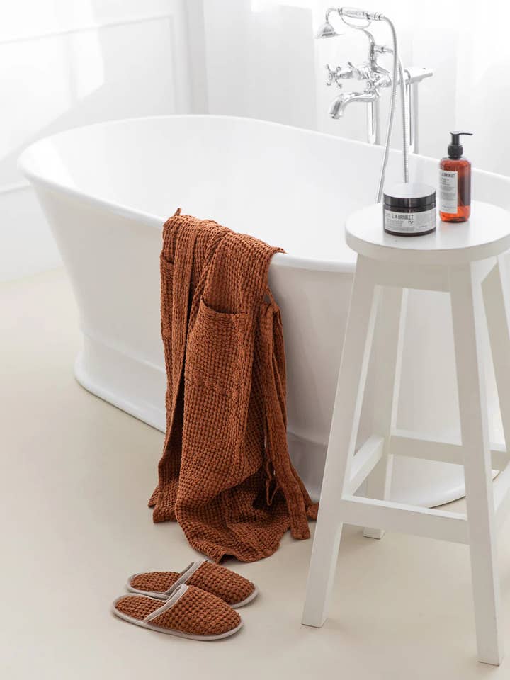 MagicLinen (We handle U.S. import procedures for you) - Wholesale Slippers - Unisex - Waffle Linen Slippers in Cinnamon (Unisex)1