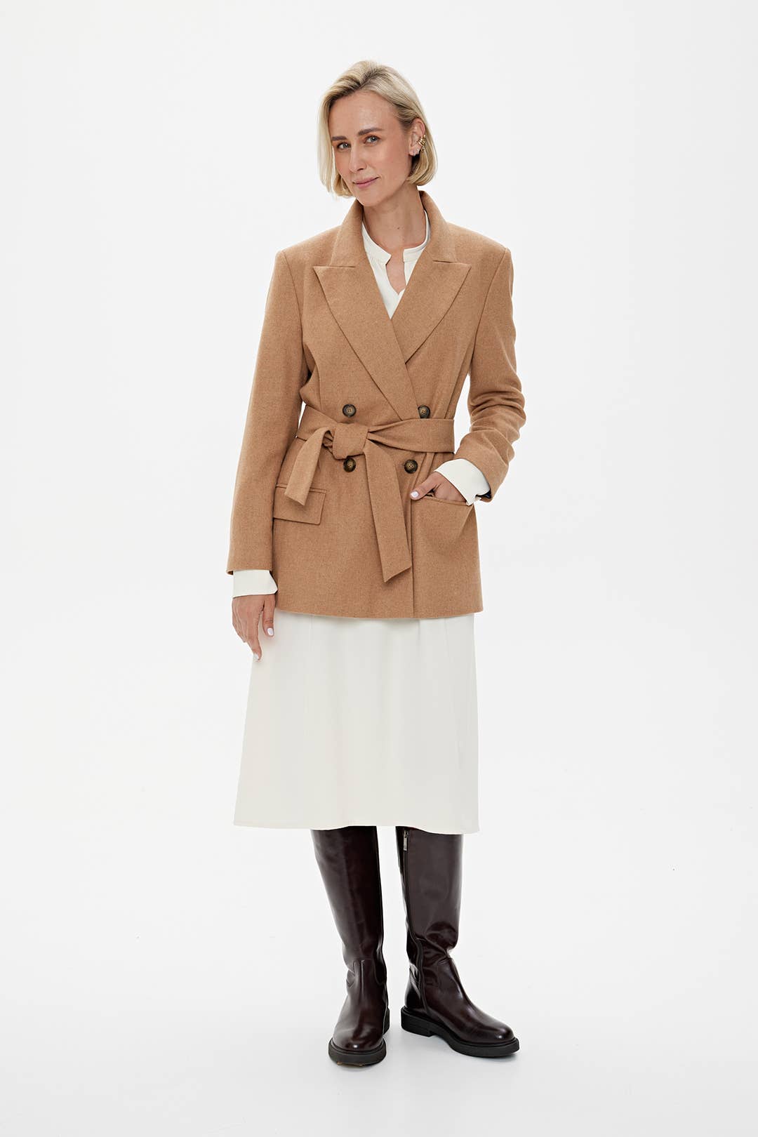 CAPSULE by Agnė Gilytė - Wholesale Blazer - Women's - Blazer 'MILAN' | premium wool mix in caramel2