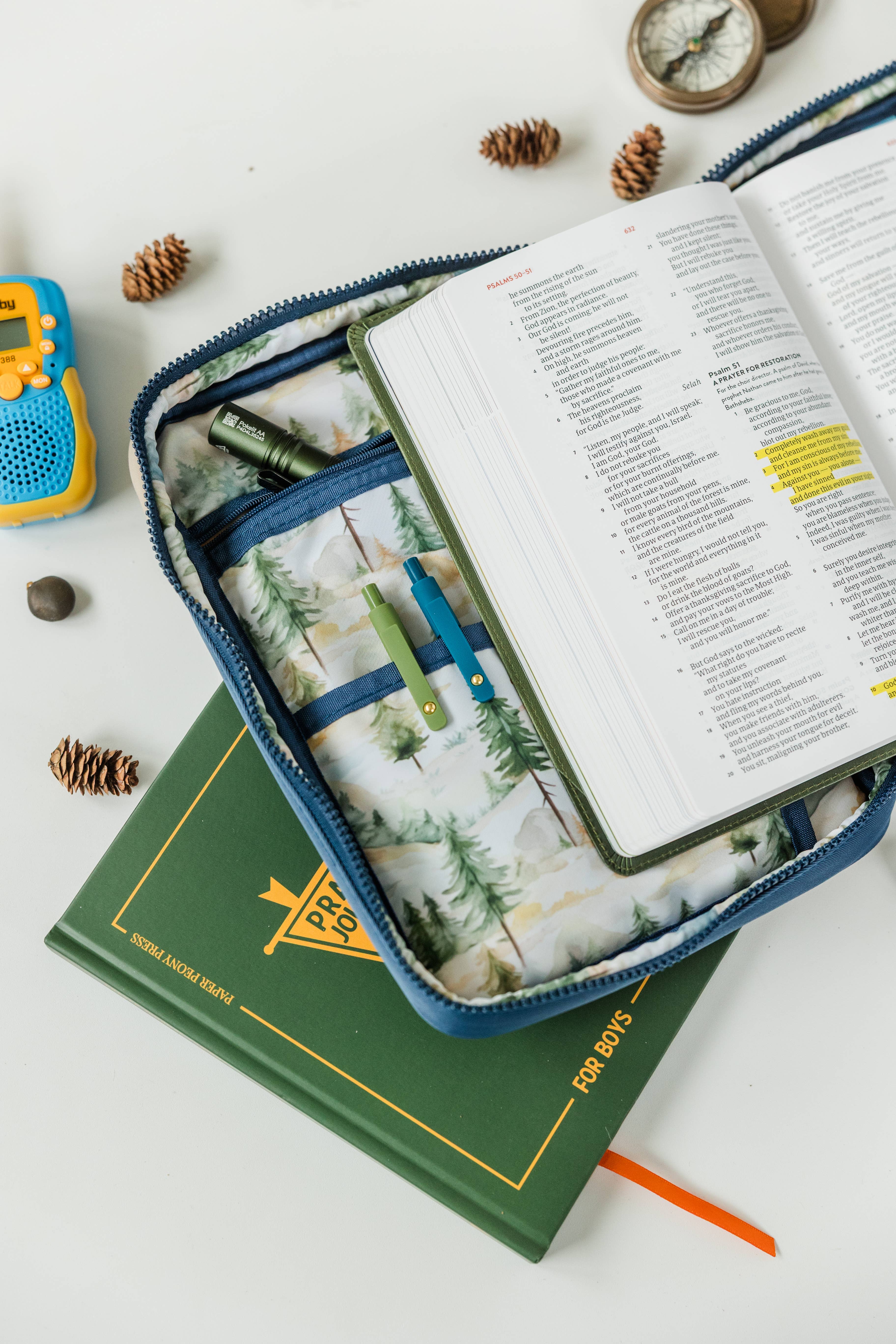 Ever, AJ - Wholesale Bible Cover - BOY Kid Bible Case Color-block, EXPLORER Bible Cover15