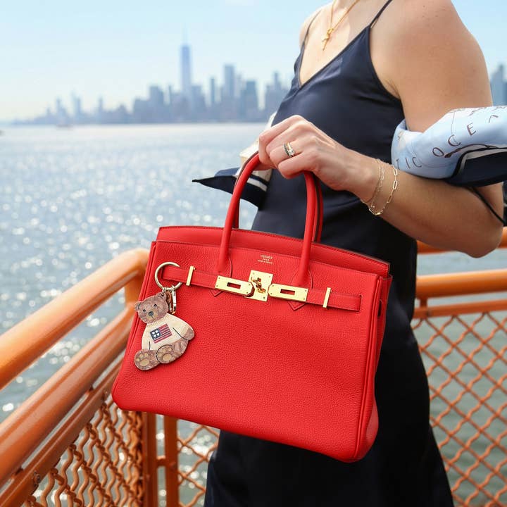 Solar Eclipse – Porta-chaves - Mulher por atacado – Berloque e Chaveiro de Urso de Pelúcia Americana Pintado à Mão1