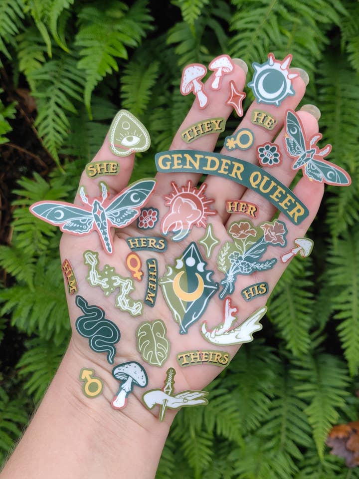 Gender Queer - Folha Autocolante Art - Pronome Trans Nonbinário por atacado de Crafted from Scratch