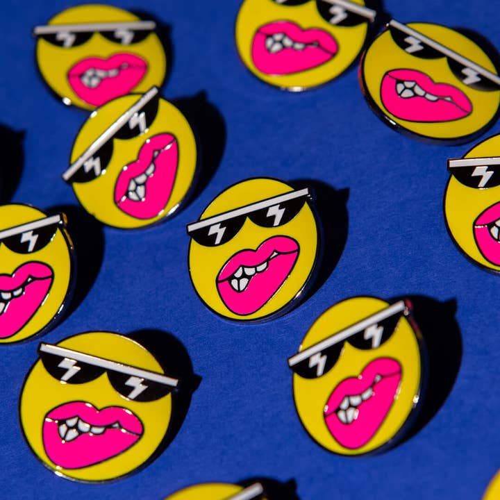 Redy. - Wholesale Lapel pin/button - Flirty Enamel Pin - Cutiez Collection4