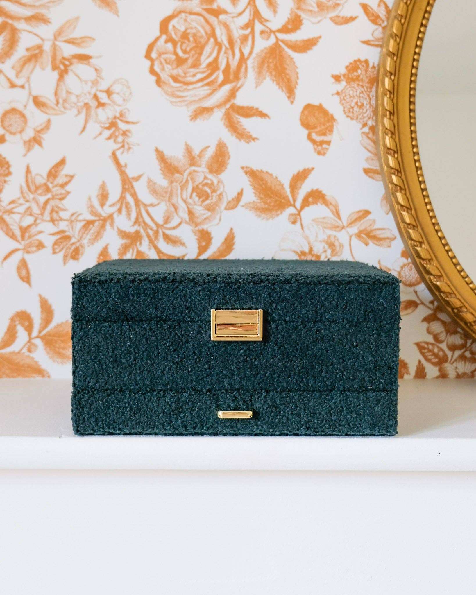 Maison Scarlett - Wholesale Jewelry Box/Organizer - Denise teddy jewelry box4