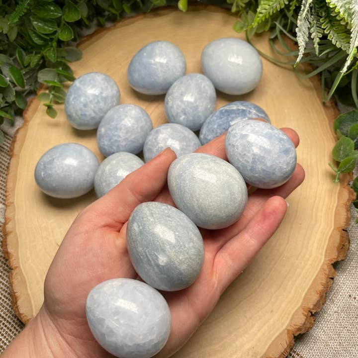 Copper Ashes - Wholesale Spiritual Stone/Crystal - Blue Calcite Egg
