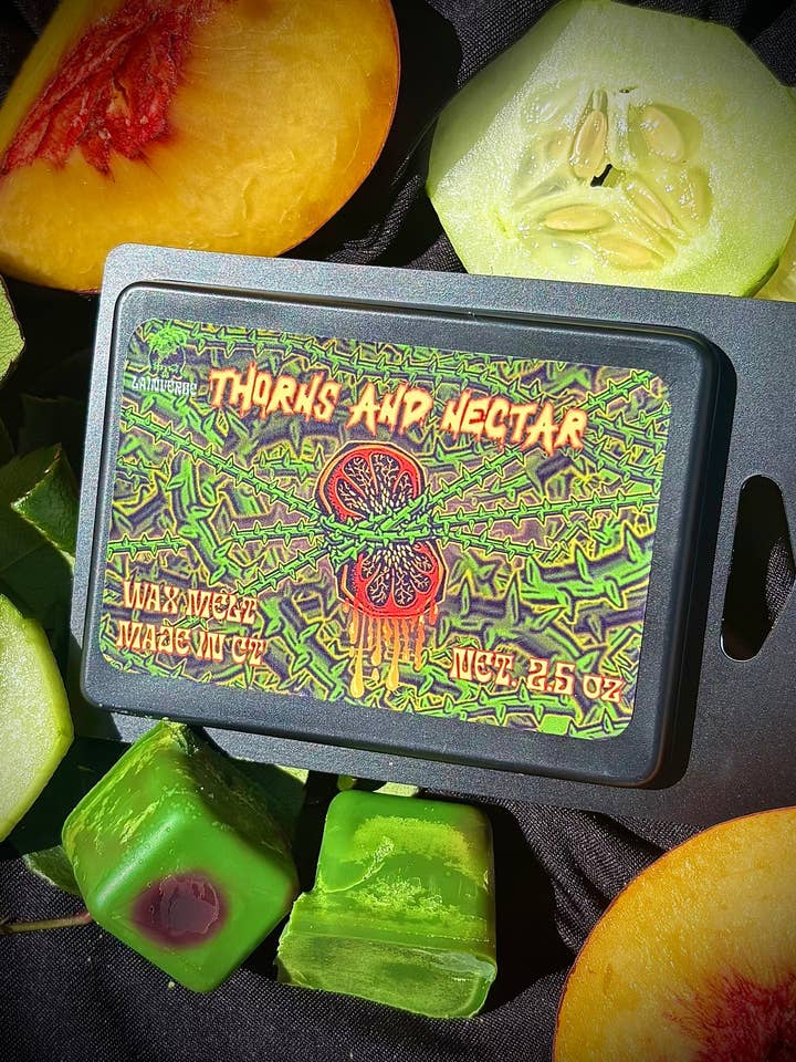 SPINE & NETTARE CERA FUSA per la vendita all'ingrosso da parte di Lainverse