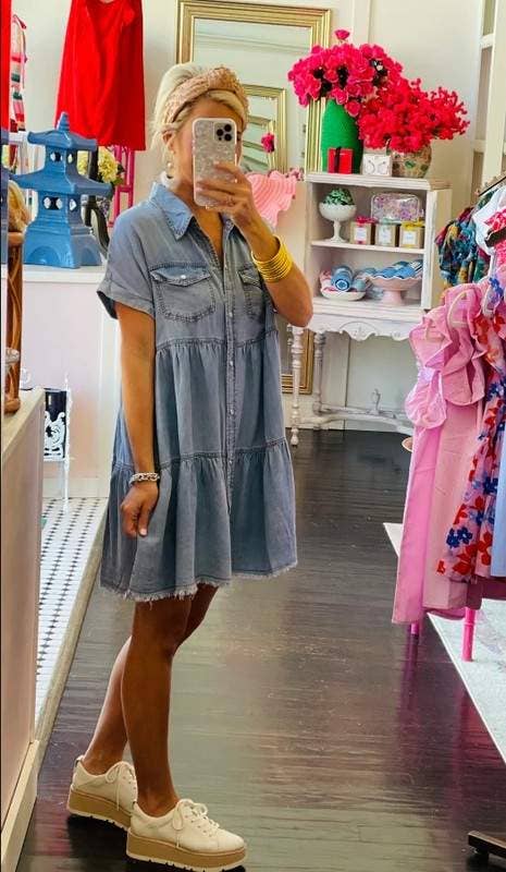 JEANS Vestido Curto de Ganga com Mangas Curtas e Camadas para venda a revendedores na Faire9