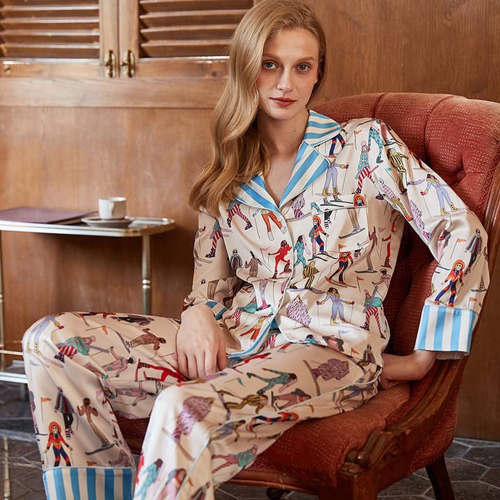 Little Trendy - Wholesale Sleepwear Set - Women's - Women's Lapel Long Sleeve pajamas set with Velvet lining