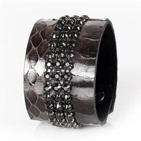 Svart armband i pythonläder för wholesale av The Dark