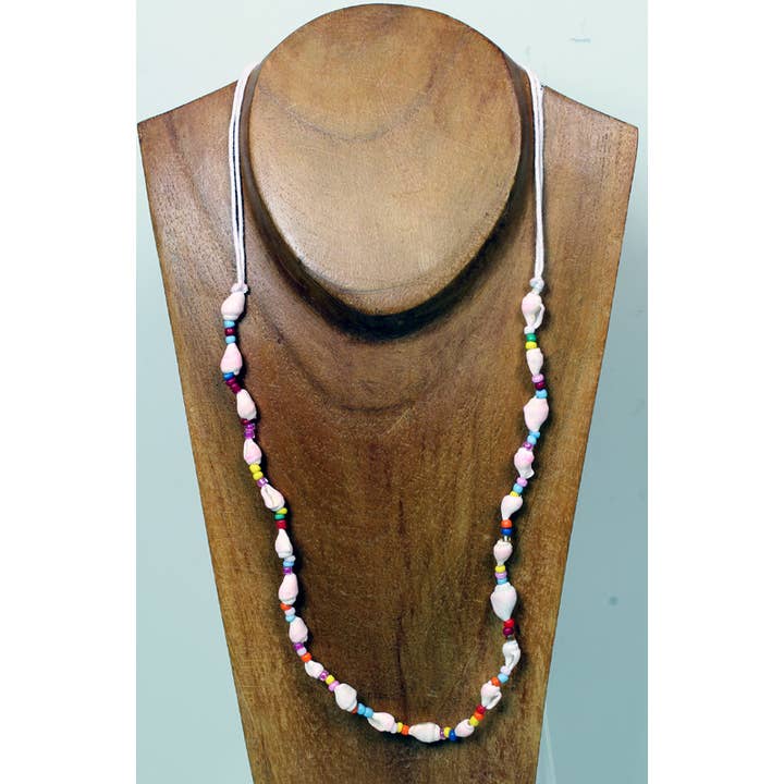 Snäckskal & Färgade Pärlor Vit Snodd Halsband för wholesale av Western Counties Wholesale