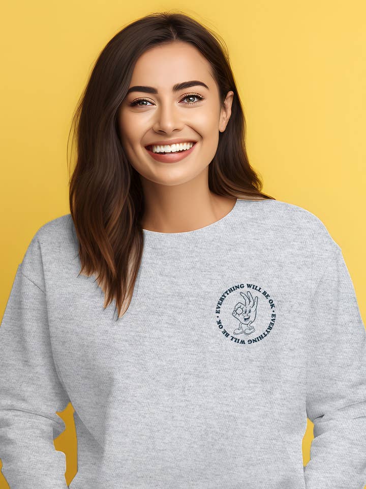 SWEAT GRIS CHINE FEMME EVERYTHING WILL BE OK pour la vente par Wooop