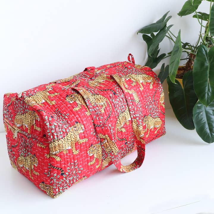 TerraWeave - Wholesale Weekender Bag - Women's - Floral Women's Quilted Weekender Overnight Gym Hospital Bag0