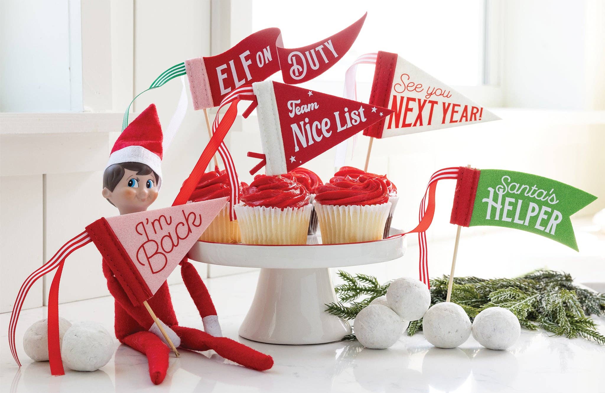 My Mind’s Eye - Wholesale Christmas Decoration - PLHB364 - Mini Elf Pennants1