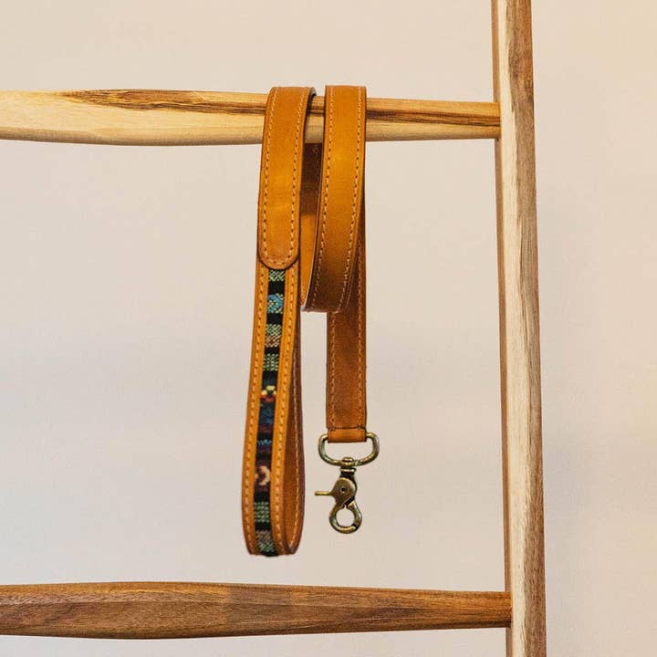 Hunch Clothes - Wholesale Pet Leash - Dog - Camlo • Dog leach • Natural