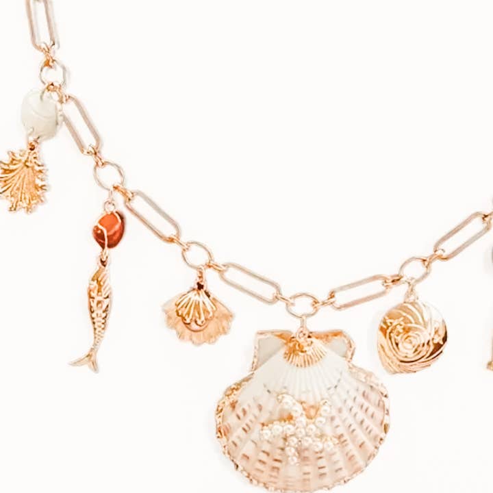 HoopLa - Wholesale Pendant/Charm Necklace - By The Bay-Shell- Statement Necklace- Sea Necklace