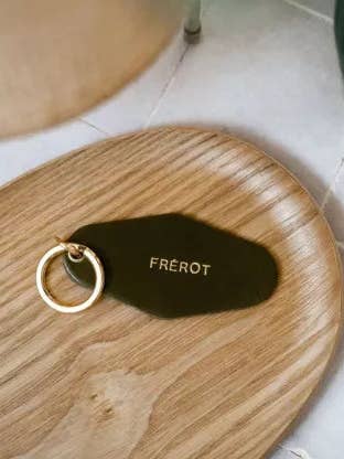 Family keychain - Bro - The Refiners for wholesale by ATELIER MFK