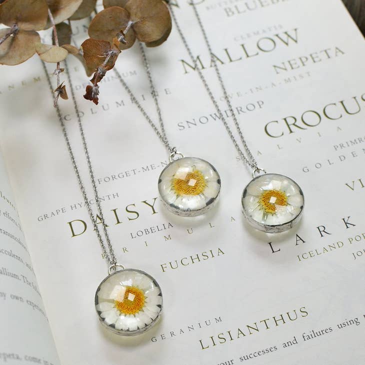 1x Blue Daisy Enamel Flower Charms for Bracelet Necklace Pendant Gold tone