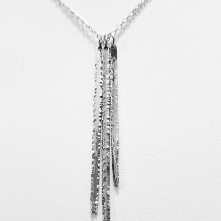 Spangle Jewelry Company - Wholesale Pendant/Charm Necklace - Triple Spike Necklace1