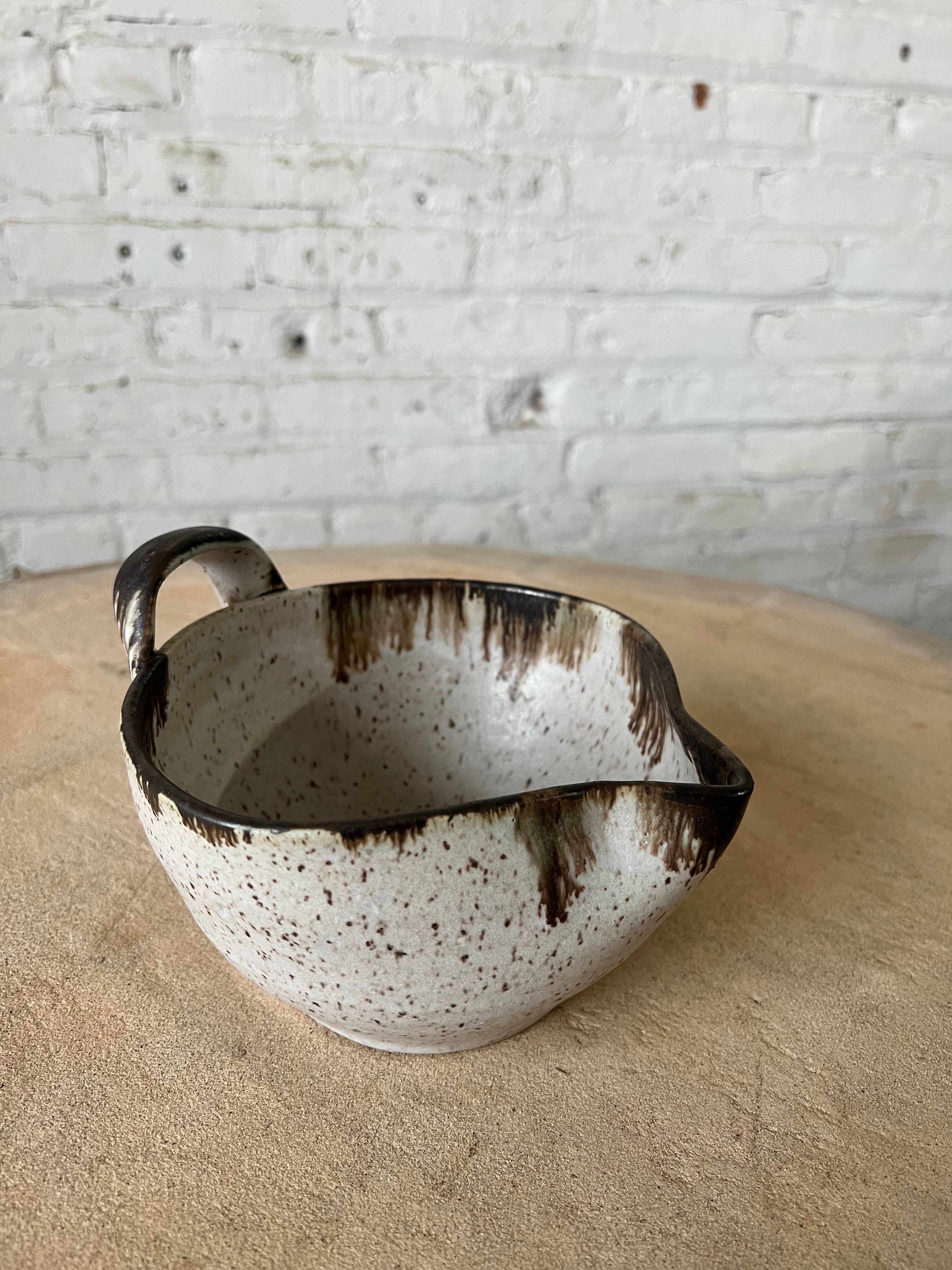 Gina DeSantis Ceramics – wholesale Bowl – Luna Batter Bowl2