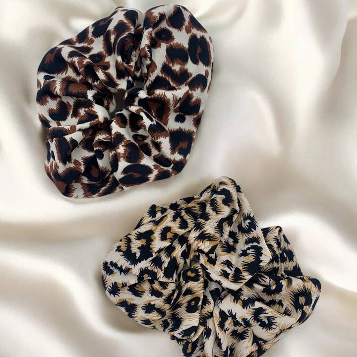BYREN | ÉLINE L'ATELIER – wholesale Scrunchie - Women’s – Leopard print scrunchie FQ5