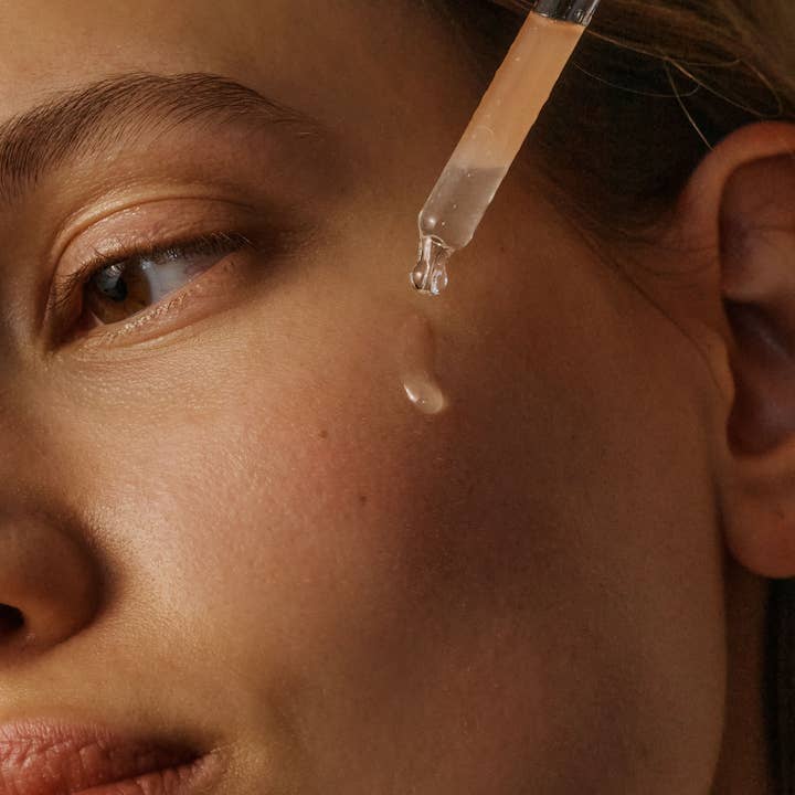 KORRES USA LTD - Wholesale Facial Serum/Concentrate - Apothecary Wild Rose 15% Vitamin C Spotless Serum2