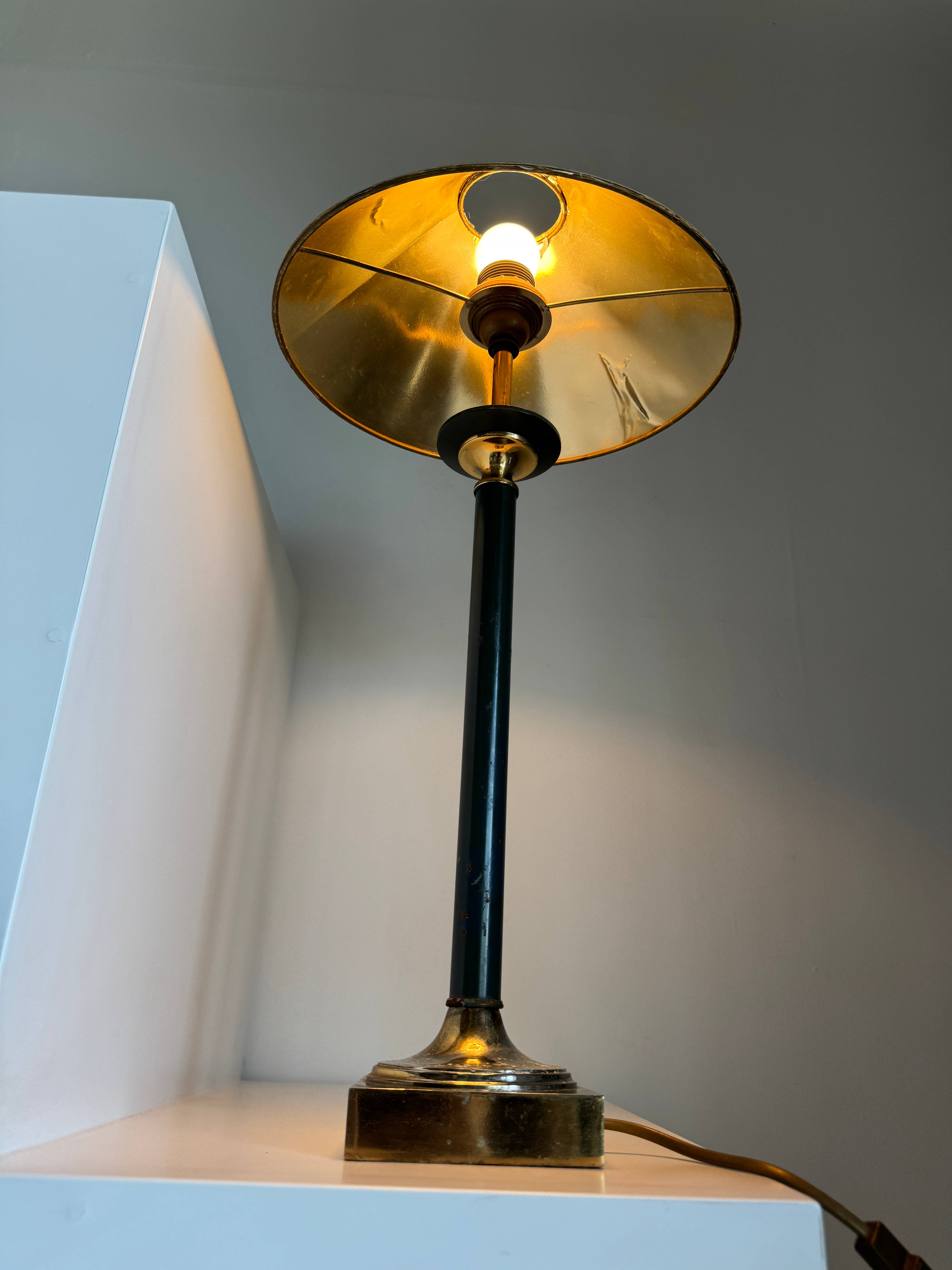 Office Objets - Wholesale Accent/Desk Lamp - Vintage green and gold table lamp H60 D304