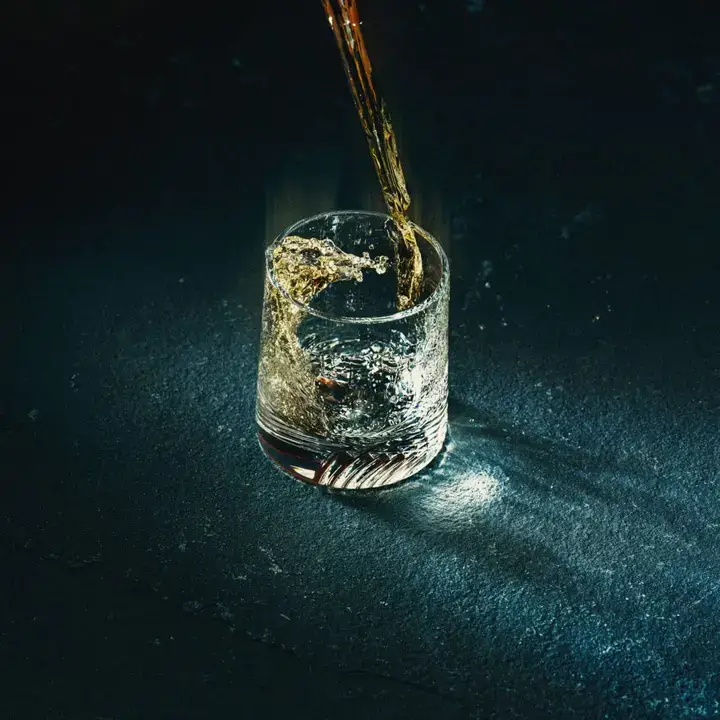 Almave - Wholesale Non-Alcoholic Spirits/Wine/Beer - Almave Ámbar | Non-Alcoholic Blue Agave Spirit4