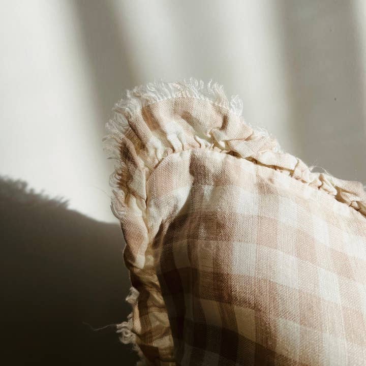 Mama and Tochter - Wholesale Throw Pillow Cover - Pure French Linen Frayed Edge Ruffle Cushion Cover - Beige Gingham1