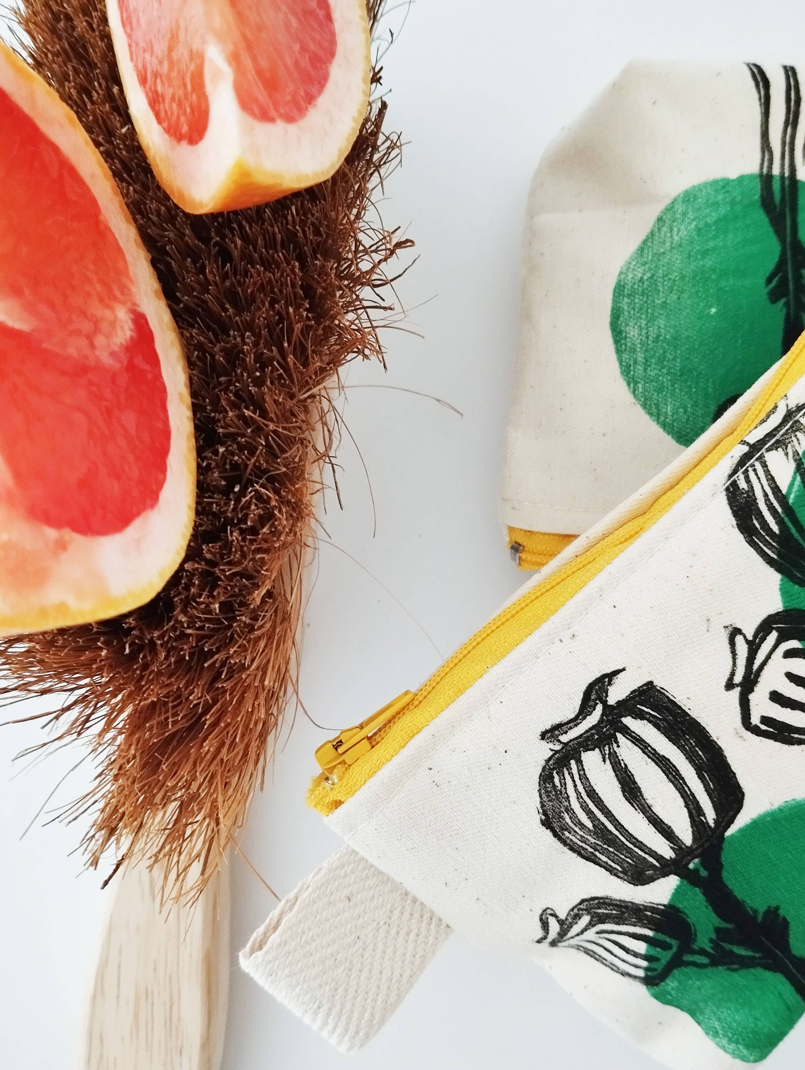 The Ink Job - Wholesale Pouch - Women's - Blockprinted Poppy Print Purse4