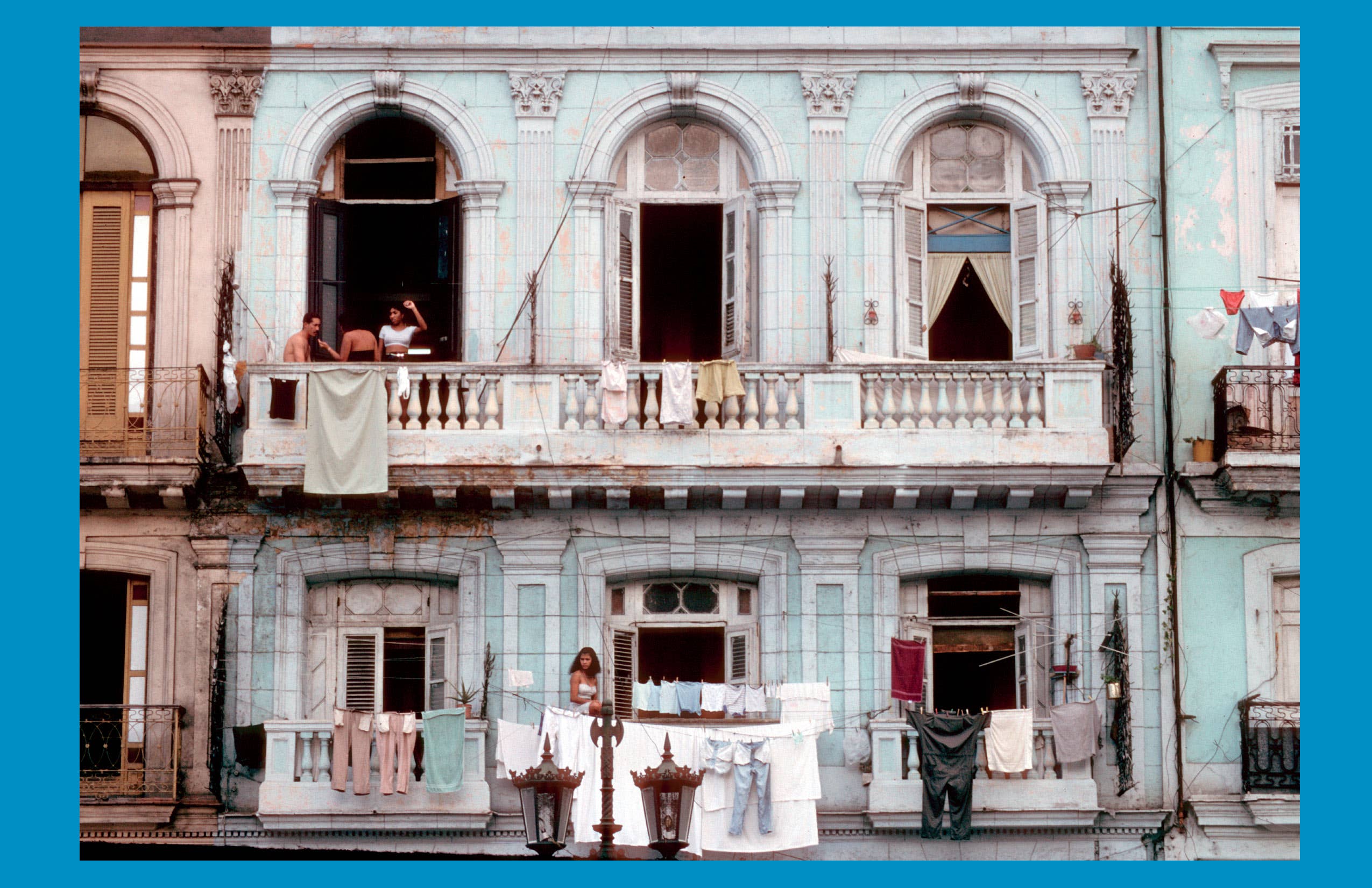 Schiffer Publishing - Wholesale History & Geography - Havana Forever5