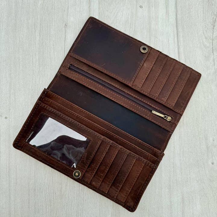 The Design Edge - Wholesale Wallet - Women's - Tooling Leather Slim Cowhide Wallet – Sandy (AW31)