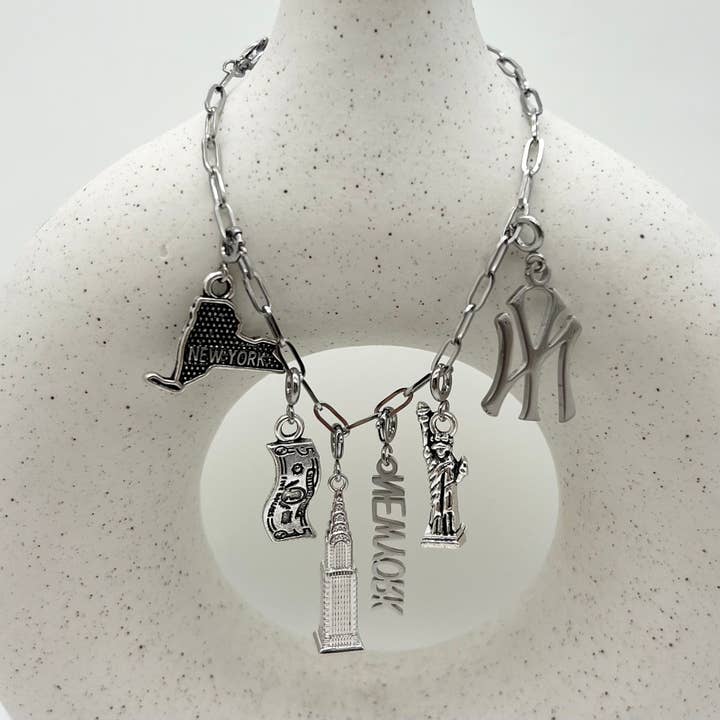 KIKICHIC - Wholesale Individual Charm/Pendant - New York Yankees Charm