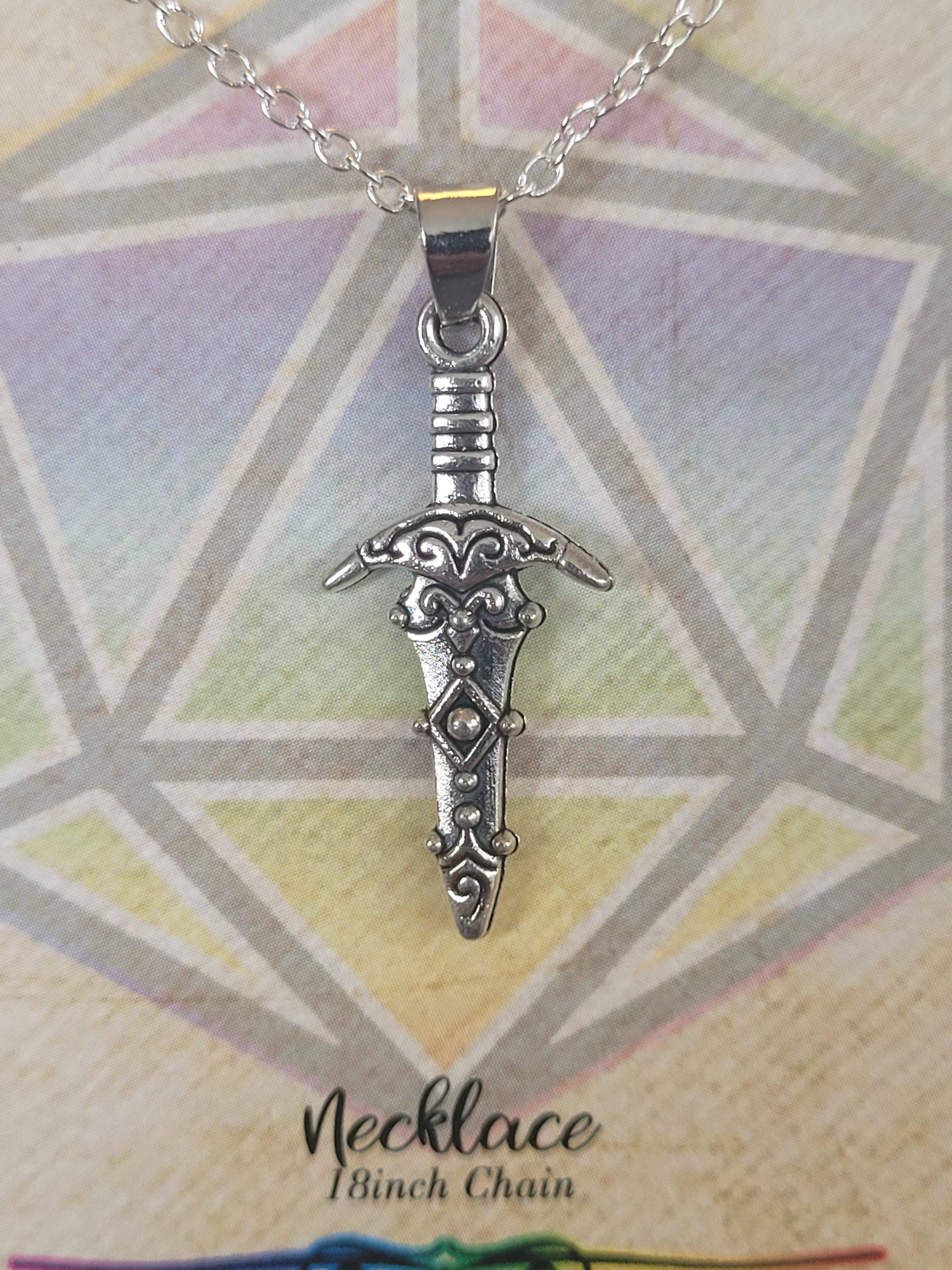 Con-Quest Crafts - Vente Boucles d'oreilles pendantes - Boucles d’oreilles et colliers à thème fantasy, gothique, RPG et gaming26