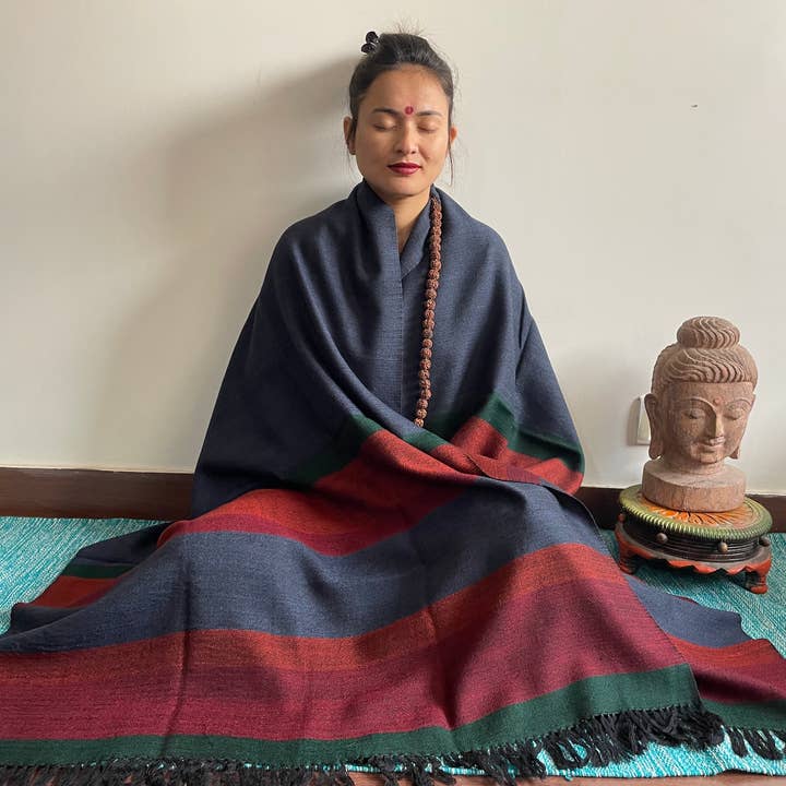 Green Frog India – wholesale Prydnadsfilt – Handvävd Himalaya Pure Wool Yoga- och Meditationsfilt7