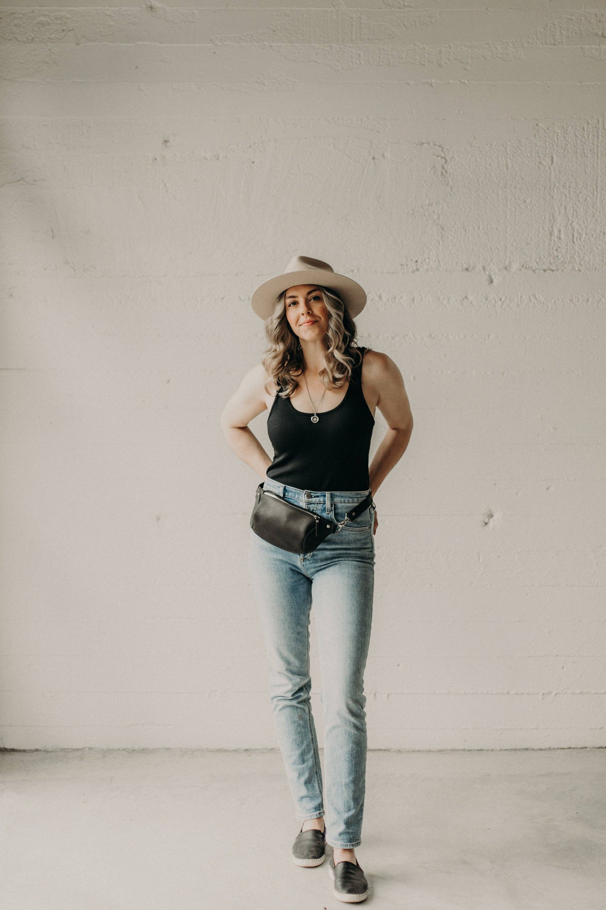 WEST VON - Wholesale Belt Bag - Women's - Ella Essential Sling Bag | Fanny Pack | Bum Bag6