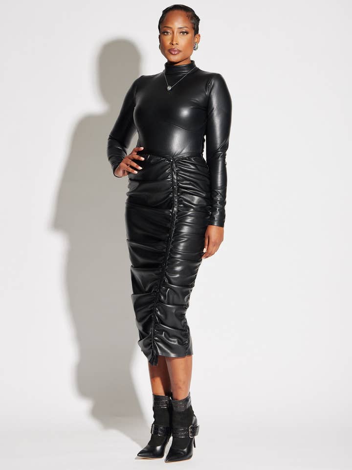 Vegansk Læder Plisseret Nederdel for engroshandel hos CIRCULAR PATH