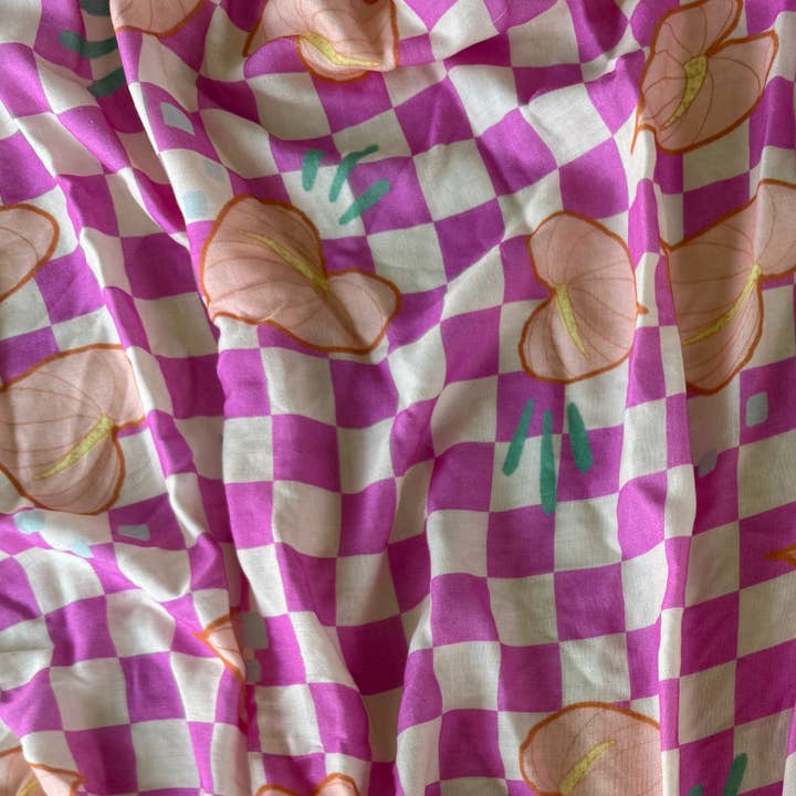 Muslin Swaddle Blanket - Checkered Pink Anthurium for wholesale by elli-o HAWAII