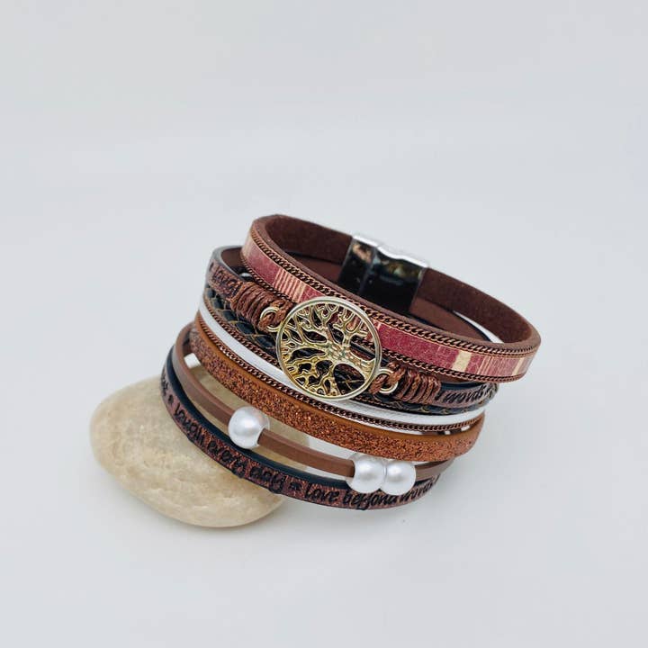 Mio Queena – wholesale Manschettarmband – Tree of Life Flerskikts läderarmband | Magnetiskt spänne8