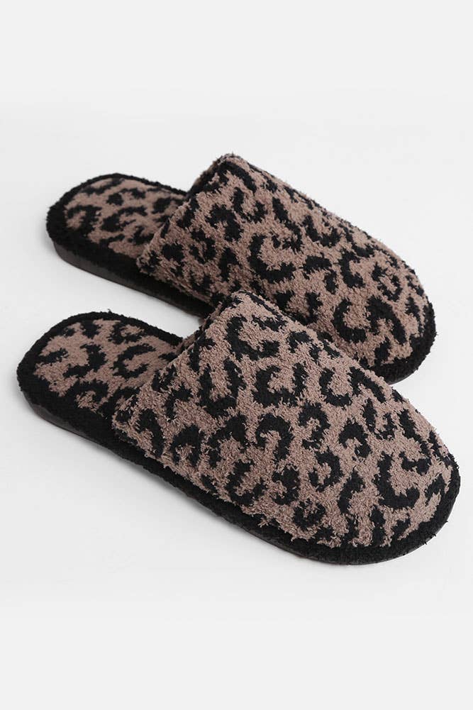 Hana - Wholesale Slippers - Women's - Leopard Print Fuzzy Microfiber Slipper3