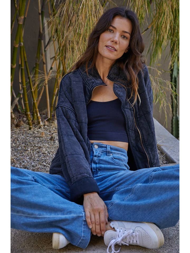 By Together - Wholesale Jacket - Women's - L4369 | Long Sleeve Quilted Knit Mineral Washed Jacket7