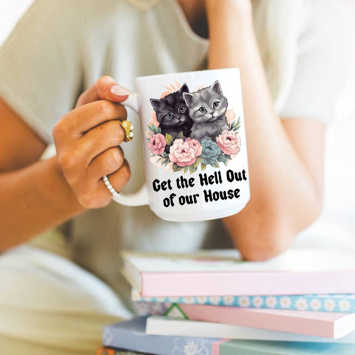 Ace the Pitmatian Co - Venta al por mayor Taza - Taza Get the Hell Out of Our House con forma de gato1