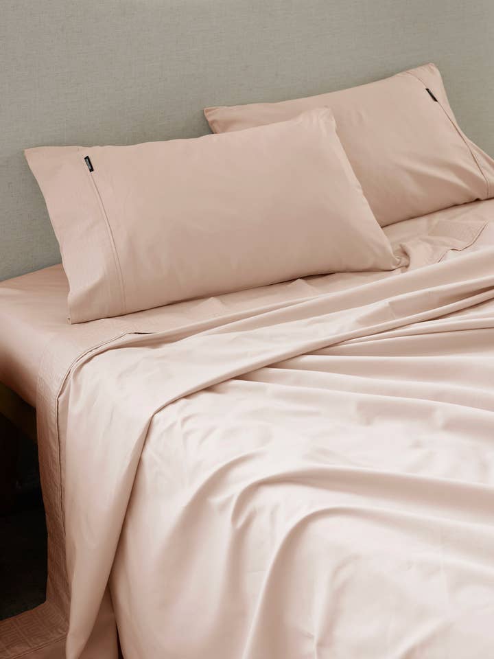 Jacquard-lagen sæt i blush super king størrelse for engroshandel hos Greg Natale