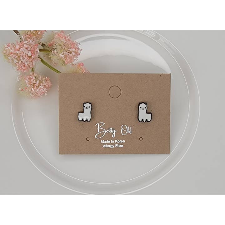BETTYOH INC – wholesale Solitärörhängen – MINI LAMA STOLPÖRHÄNGEN.